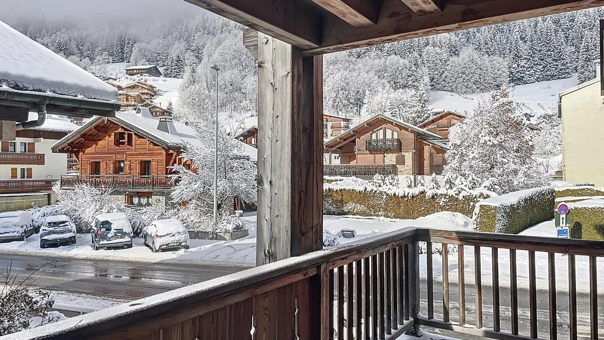 Ambre Blanche A106 - Les Gets - Centre Village Francja